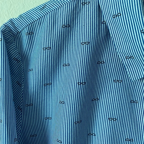 Velvet Heart Women’s White&Navy Pinstripe Long Sleeve Button Down Shirt Size XL - Picture 13 of 14